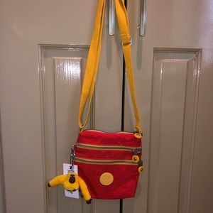 Kipling Crossbody ! Cute for children !